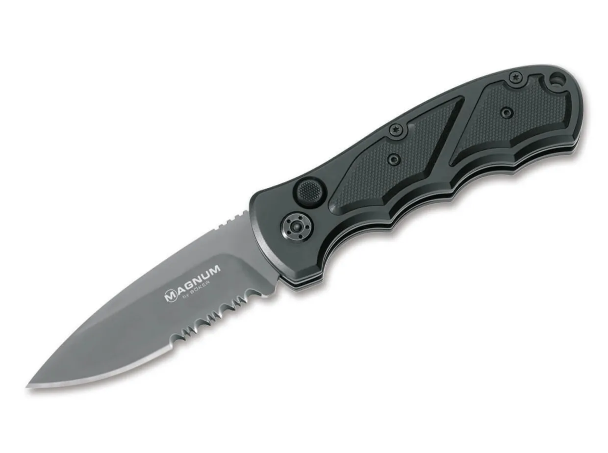 Blitz Serrated